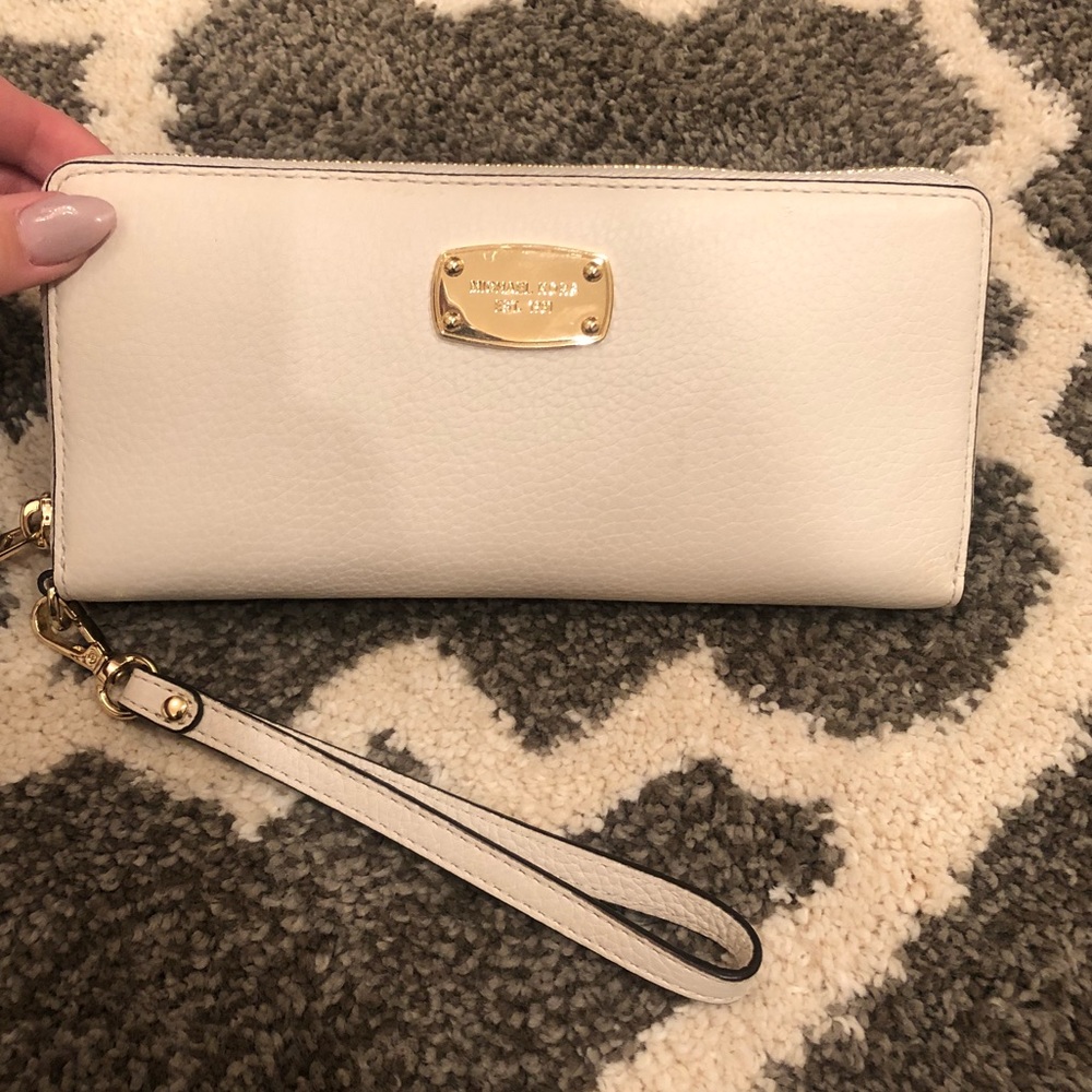 Michael Kors Wrist Wallet